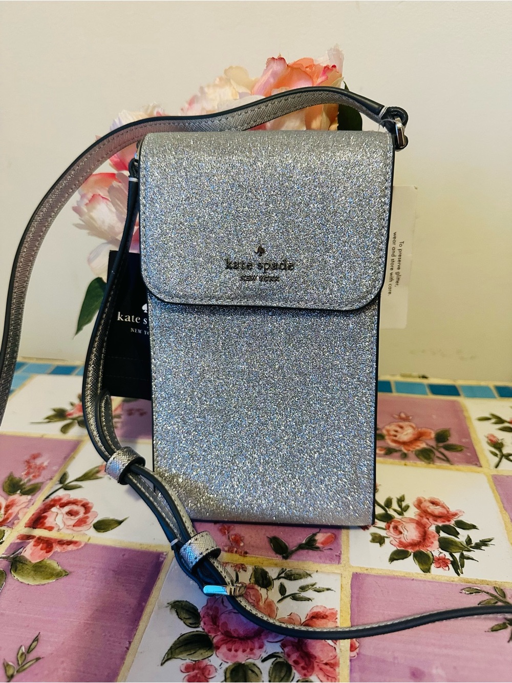 NWT Kate Spade ♠️ Silver Glitter Crossbody Phone Bag